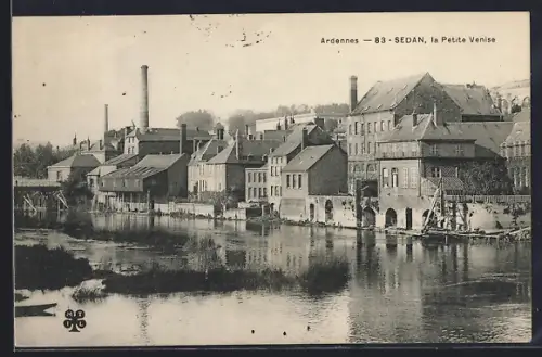 AK Sedan /Ardennes, La Petite Venise et ses bâtiments au bord de l`eau