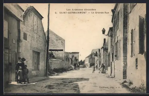 AK Saint-Germainmont, La Grande Rue après dévastation des Ardennes