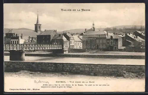 AK Haybes, Vue prise de la gare avec le pont sur la Meuse et le village en fond