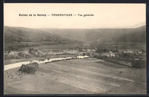 AK Tournavaux, Vallée de la Semoy, Vue générale du village et des paysages environnants