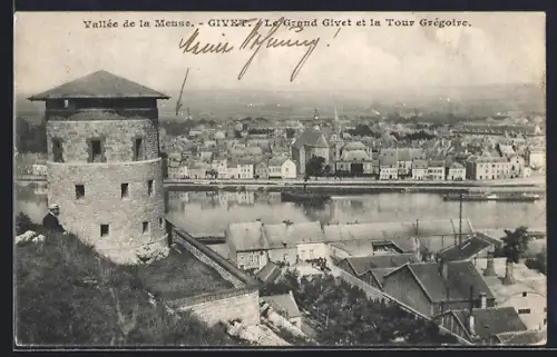 AK Givet, Le Grand Givet et la Tour Grégoire sur la Meuse
