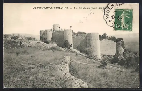 AK Clermont-l`Hérault, Le Château, côté du Midi