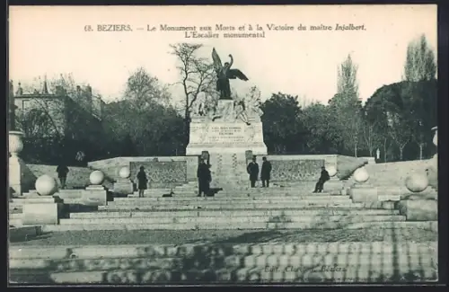 AK Béziers, Le Monument aux Morts et à la Victoire du maître Injalbert, L`Escalier monumental