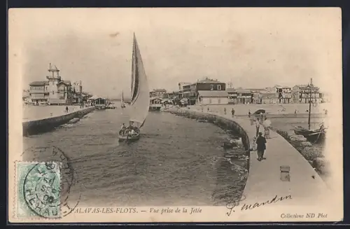 AK Palavas-les-Flots, Vue prise de la Jetée