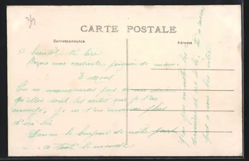 AK Cette, La Plage du Kursaal, vue animée des baigneurs et bâtiments en bord de mer