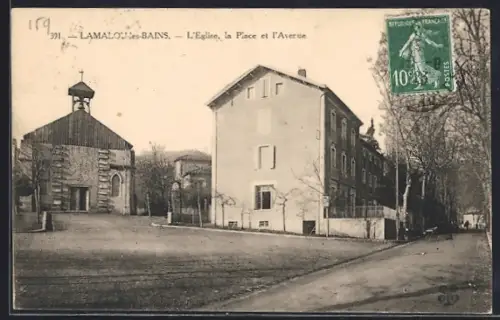 AK Lamalou-les-Bains, L`Église, la Place et l`Avenue