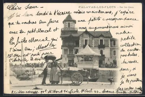 AK Palavas-les-Flots, Sur les Quais avec le casino en arrière-plan et des passants animés
