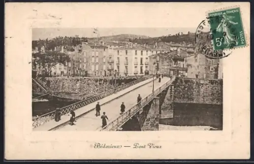 AK Bédarieux, Pont Vieux et vue sur les bâtiments environnants