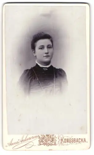 Fotografie Anna Ankarcrona, Kongsbacka, Portrait einer jungen Frau