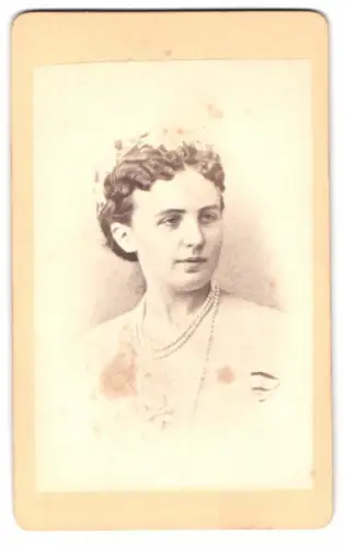 Fotografie Portrait Prinzessin Maria Anna von Anhalt-Dessau, Frau von Prinz Friedrich Karl Nikolaus von Preussen