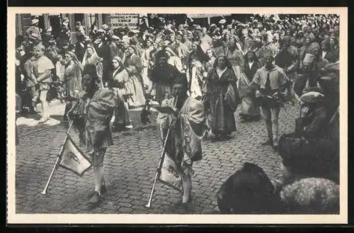 AK Brugge, Processie van het H. Bloed, De Brugsche poorters en hun vrouwen zingen de zegetocht