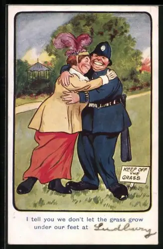 Künstler-AK Polizist und Frau umarmen sich auf einer Wiese, Keep off the grass