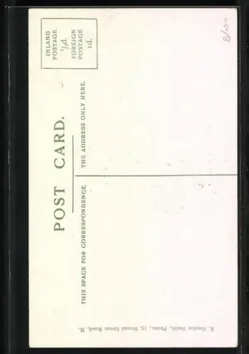 AK Polizist mit einem kleinen Kind, Taken in Charge