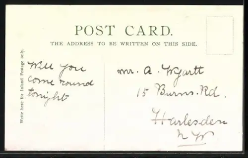 Künstler-AK Mann wird von zwei Polizisten weggetragen, I found apartments without the slightest difficulty