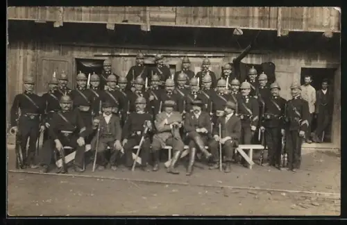 Foto-AK Gruppenfoto von Polizisten