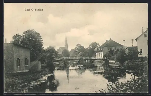 AK Bad Oldesloe, Flusslauf, Brücke, Kirche