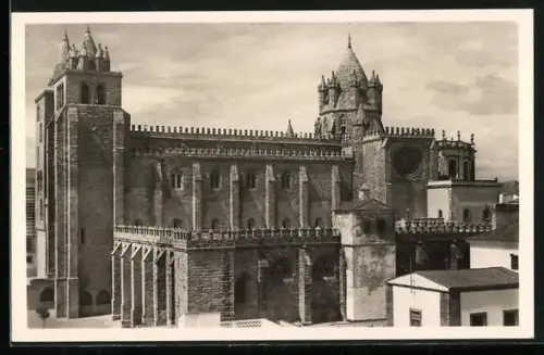 AK Evora, Catedral
