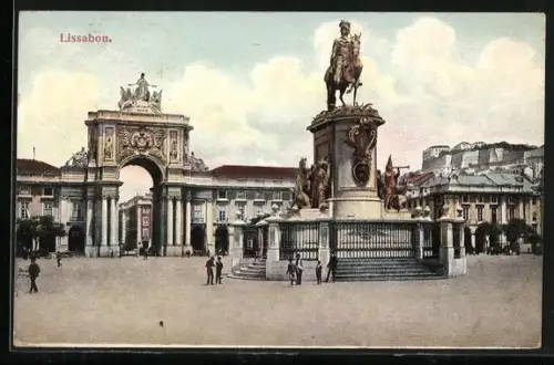 AK Lissabon, Reiterdenkmal und Torbogen-Gebäude