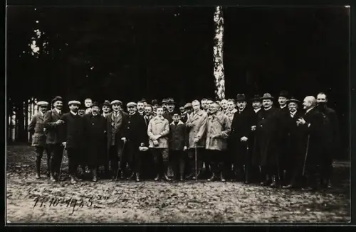 AK Meissen / Elbe, Turnfahrt des Turnvereins Frisch Auf, Gruppenbild 1925