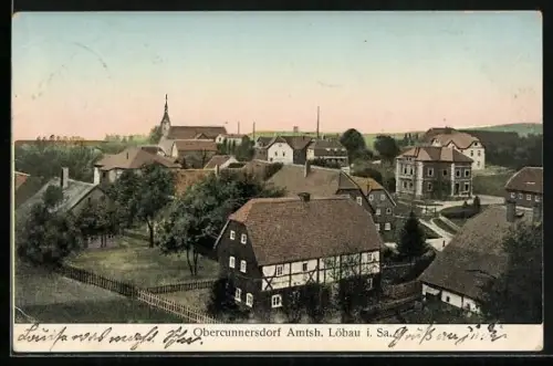 AK Obercunnersdorf / Löbau, Ortsansicht mit Kirche und Wohnhäusern