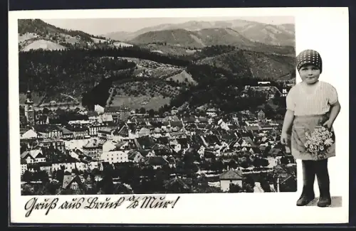 AK Bruck a. Mur, Totalansicht mit Bergpanorama, Kind mit Blumen