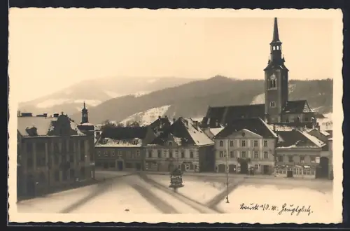 AK Bruck a. Mur, Hauptplatz im Winter aus der Vogelschau