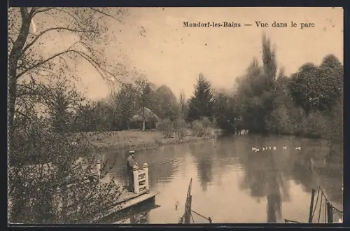 AK Mondorf-les-Bains, Vue dans le parc