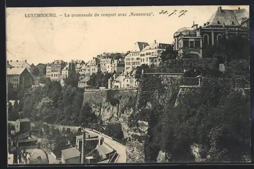 AK Luxembourg, La promenade du rempart avec Neuenweg