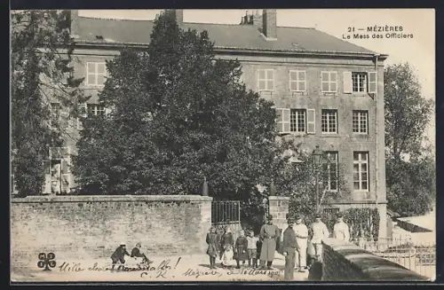 AK Mézières, Le Mess des Officiers avec des enfants devant le bâtiment