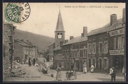AK Deville /Vallée de la Meuse, Grande Rue avec église et passants
