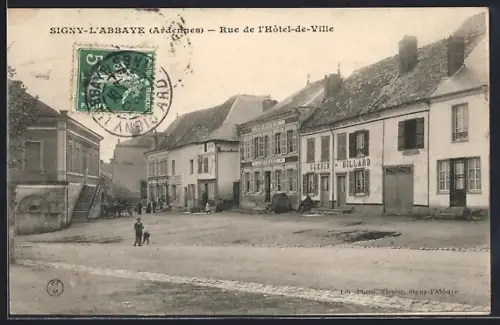AK Signy-l`Abbaye /Ardennes, Rue de l`Hôtel-de-Ville