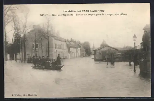 AK Givet, Quai de l`Esplanade, Service de barques pour le transport des piétons