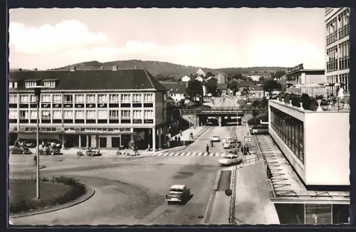 AK Salzgitter-Bad, Am Schützenplatz, Strassenansicht, Geschäftshäuser, Verkehr