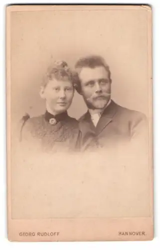 Fotografie Georg Rudloff, Hannover, Mehlstrasse 5, Porträt eines eleganten Paares