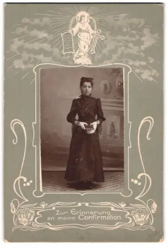 Fotografie unbekannter Fotograf und Ort, Junge Frau zur Confirmation