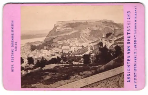 Fotografie J. F. Stiehm, Berlin, Ansicht Ehrenbreitenstein, Blick auf den Ort und nach der Festung