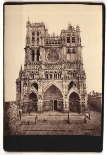 Fotografie E. Kaltenbacher, Amiens, Ansicht Amiens, Blick auf die Kathedrale, Notre-Dame d`Amiens