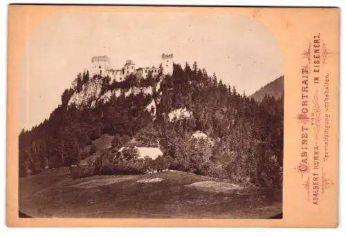Fotografie Adalbert Kurka, Eisenerz, Ansicht St. Gallen, Blick auf die Ruine Gallenstein