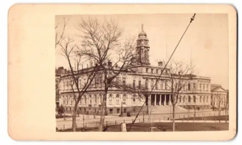 Fotografie E. & H. Tanthony & Co., New York, Ansicht New York City, Blick zur City Hall / Rathaus