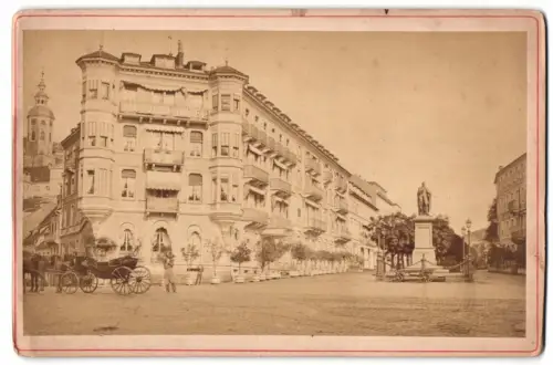 Fotografie Moser Senior, Berlin, Ansicht Baden-Baden, Blick auf den Leopold Platz, 1874