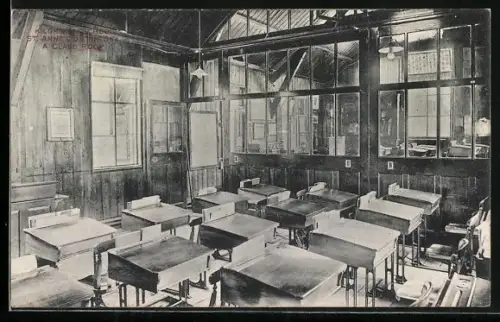 AK St. Anne`s on the Sea, Kilgrimol School, A Class Room