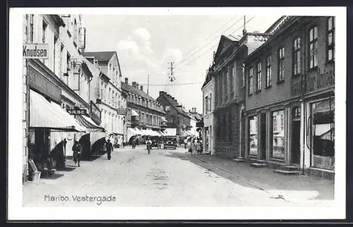 AK Maribo, Vestergade med Olsen`s Hotel