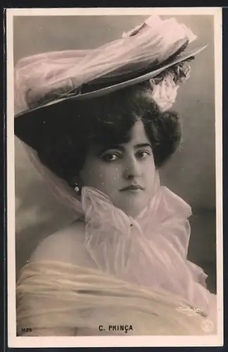 AK Schauspielerin C. Princa, Portrait mit Hut