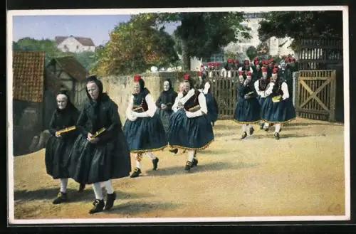 AK Schwälmer Kirchgang, hessische Trachten
