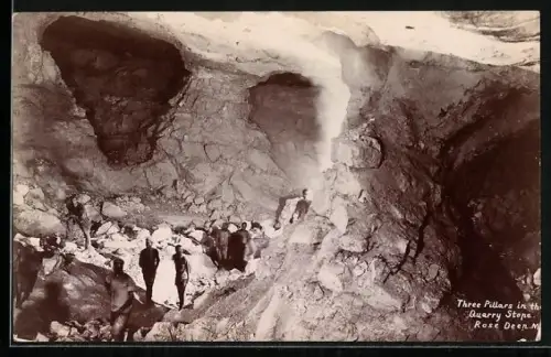 Foto-AK Germiston, Rose Deep Mine, Three Pillars in the Quarry Stope, Goldmine