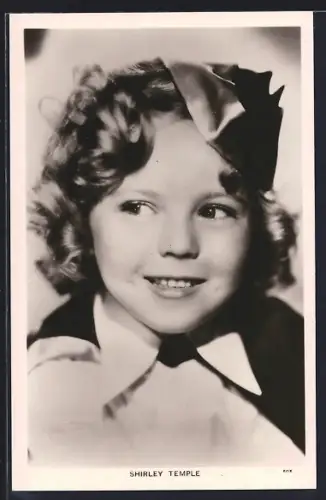 AK Schauspielerin Shirley Temple im Kostüm einer Filmrolle