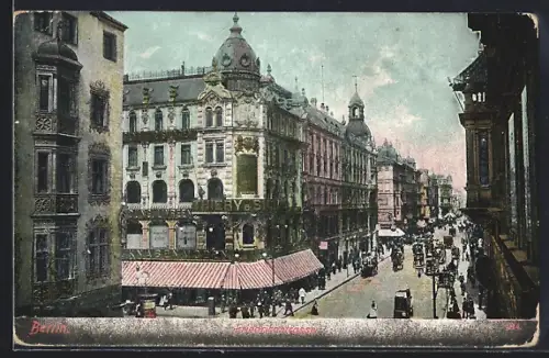 AK Berlin, Friedrichstrasse, Strassenszene mit Geschäftshäusern und Passanten