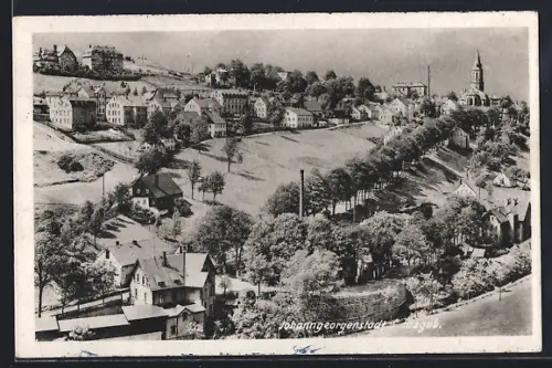 AK Johanngeorgenstadt /Erzgeb., Stadtansicht mit Kirche und Wohnhäusern