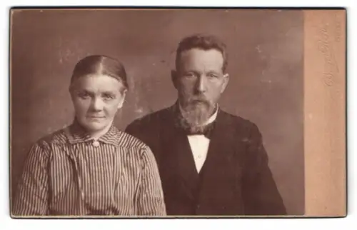 Fotografie B. Roth, Gefle, Porträt eines Paares