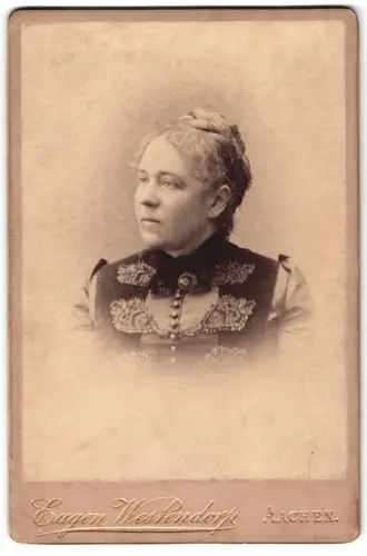 Fotografie Eugen Westendorp, Aachen, Hochstrasse 8, Porträt einer älteren Dame
